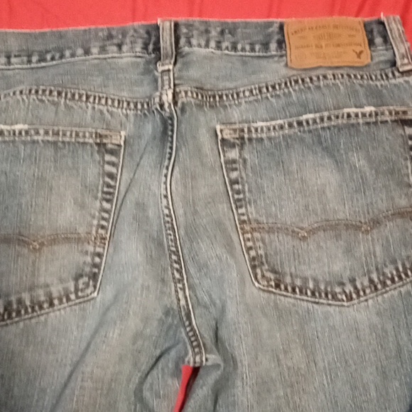 Men's American Eagle Relaxed Fit Jeans - Picture 5 of 8